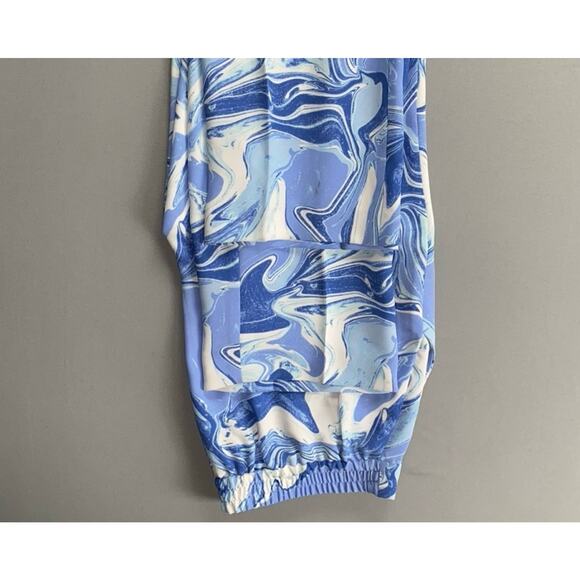 Chico's Pull On Sheer Flex Waist Lightweight Pants. Blue Swirl, Women's 4R. MINT - Picture 2 of 9